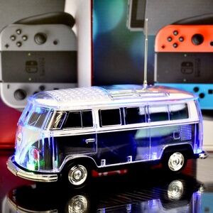 CLASSIC RETRO CAR PORTABLE BLUETOOTH/SPEAKER